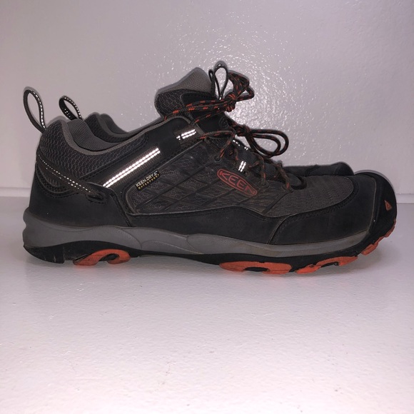 keen men's saltzman waterproof hiking shoe